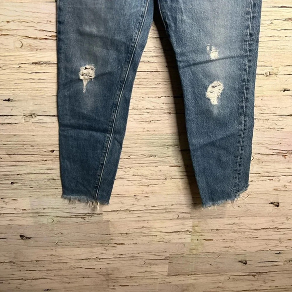 Levi’s wedgie size 25 blue denim high rise jeans - Picture 2 of 8